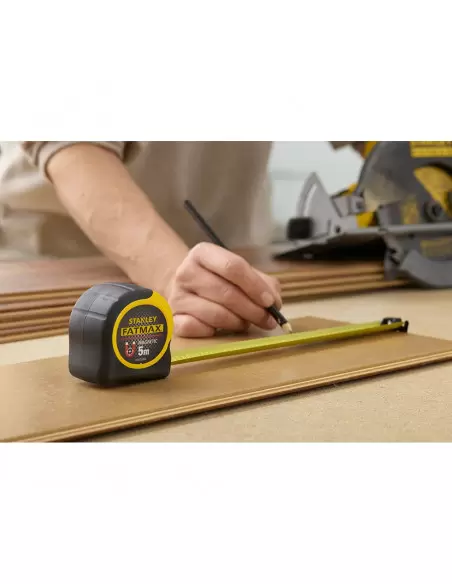 Mesure 5m X 32 Mm Crochet Magnétique Blade Armor FATMAX | FMHT0-33864 - Stanley | IFD Outillage 5 Mesure 5m X 32 Mm Crochet Magnétique Blade Armor FATMAX | FMHT0-33864 - Stanley | IFD Outillage – Image 5