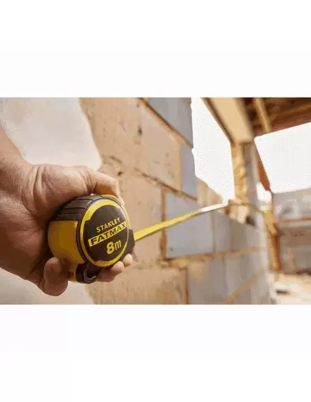 Mètre Ruban Double Marquage 8m X 32mm FATMAX BLADE ARMOR | FMHT33102-0 - Stanley | IFD Outillage 4 Mètre Ruban Double Marquage 8m X 32mm FATMAX BLADE ARMOR | FMHT33102-0 - Stanley | IFD Outillage – Image 4