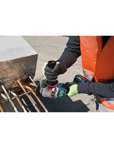 Meuleuse Angulaire GWS 18V-15 SC 5.5Ah ProCore L-Boxx | 06019H6102 - Bosch | IFD Outillage 6 Meuleuse Angulaire GWS 18V-15 SC 5.5Ah ProCore L-Boxx | 06019H6102 - Bosch | IFD Outillage – Image 6