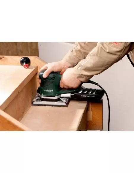 Ponceuse Vibrante 350W SRE 4351 TurboTec - 611351000 - Metabo | IFD Outillage 4 Ponceuse Vibrante 350W SRE 4351 TurboTec - 611351000 - Metabo | IFD Outillage – Image 4