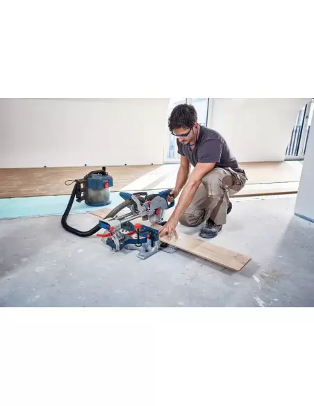 Scie à Onglets GCM 18V-216 8Ah En Coffret | 0601B41001 - Bosch | IFD Outillage 5 Scie à Onglets GCM 18V-216 8Ah En Coffret | 0601B41001 - Bosch | IFD Outillage – Image 5