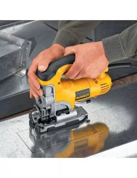 Scie Sauteuse 701W - DW331KT - Dewalt | IFD Outillage 4 Scie Sauteuse 701W - DW331KT - Dewalt | IFD Outillage – Image 4